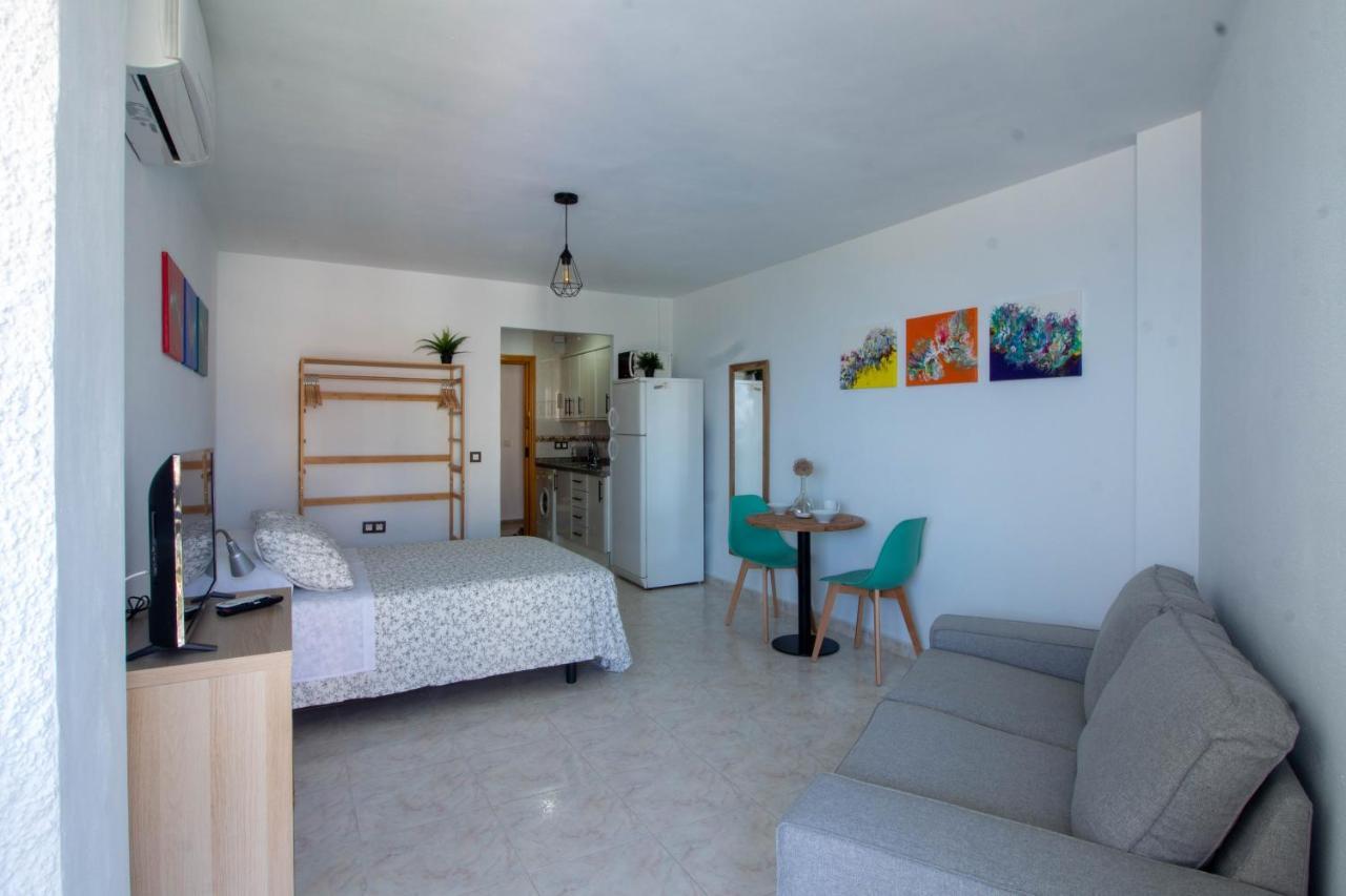Larios Dos 504. Estudio Con Vistas Al Mar Cerca De La Playa Torrox Εξωτερικό φωτογραφία